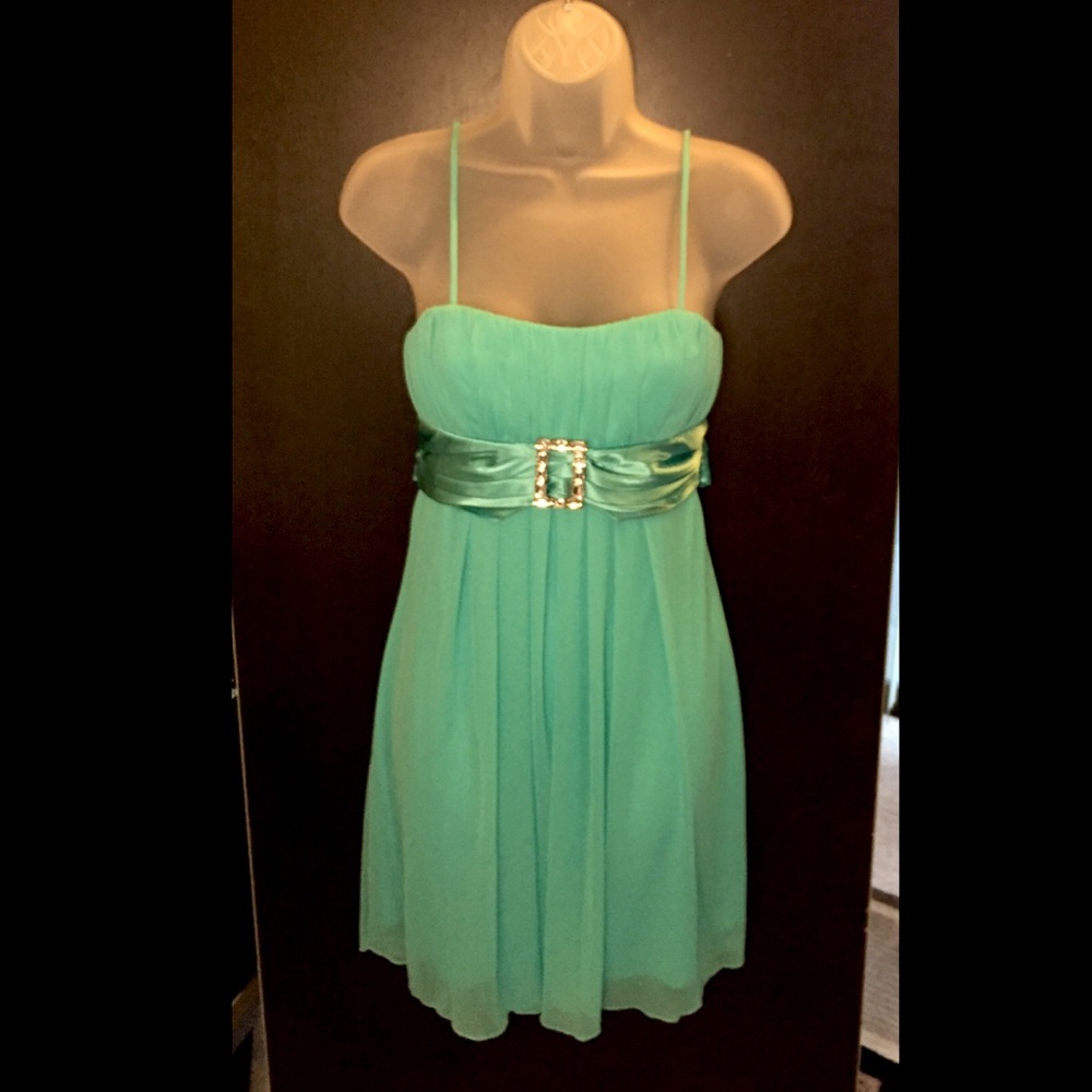Juniors dress